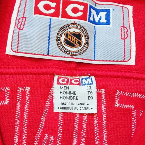 CCM Konstantinov Detroit Red Wings Hockey Jersey - Picture 6 of 6